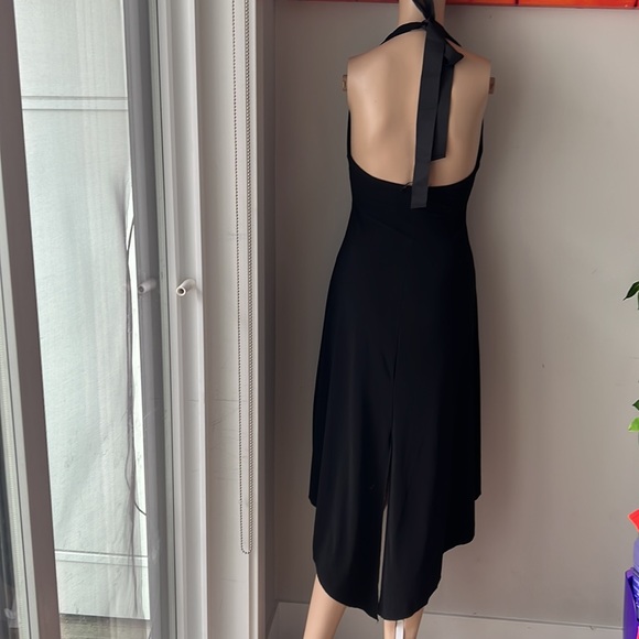 Halter neck dress - Picture 4 of 4